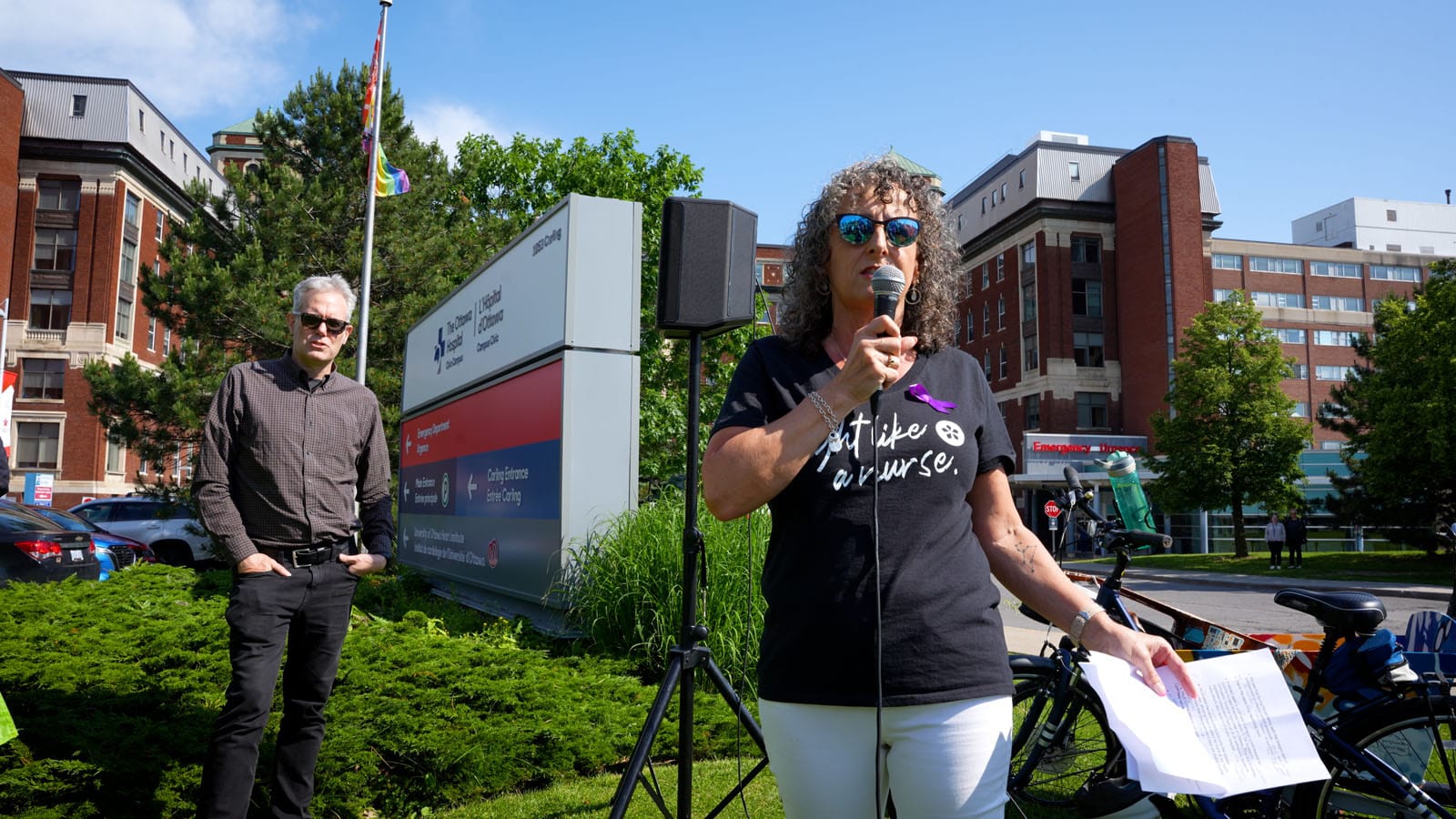 New Region 2 Vice-President, Rachel Muir addresses crowd at rally outside hospital.